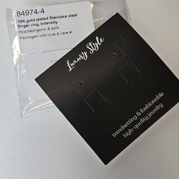 18K Gold Plated Stainless Steel Ring - Picture 8 of 9